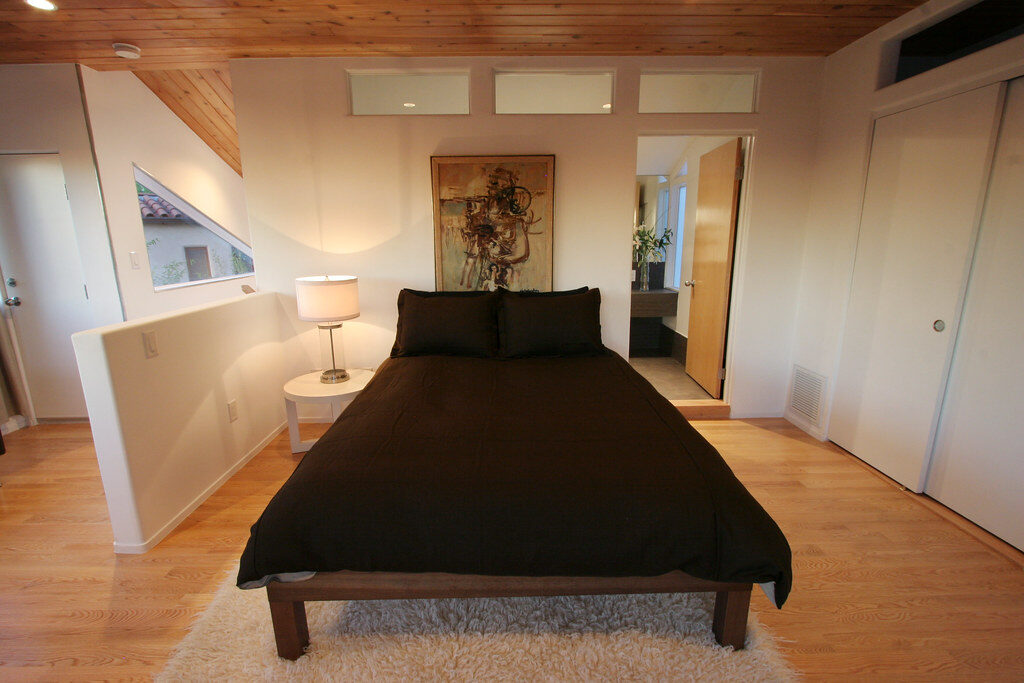 Brooklyn Brownstone Row House — bedroom
